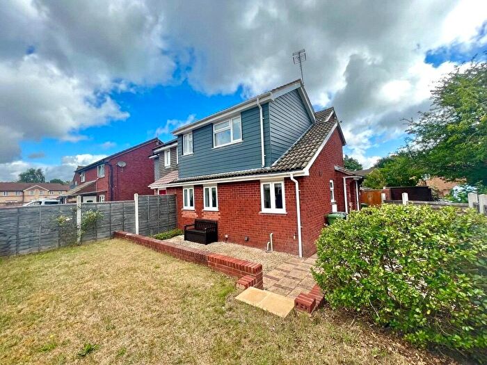 1 Bedroom Semi-Detached House To Rent In Tamar Gardens, Chartwell Green, Southampton, SO18