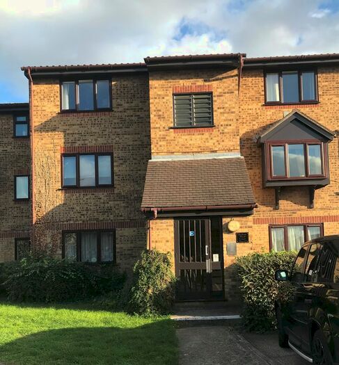 1 Bedroom Flat To Rent In Brockway Close, Leytonstone, London, E11