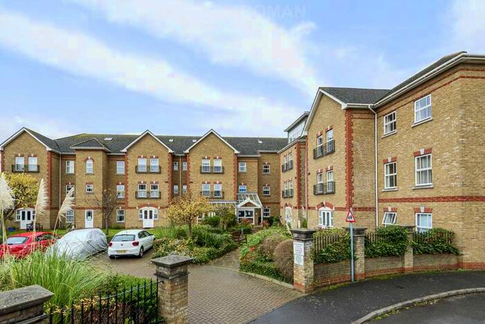 1 Bedroom Retirement Property To Rent In Kingfisher Court, Isleworth, TW7