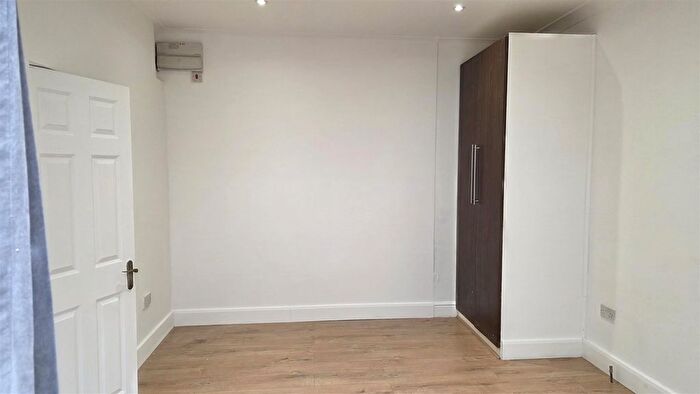 1 Bedroom Flat To Rent In Lady Margaret Road, Southall, UB1