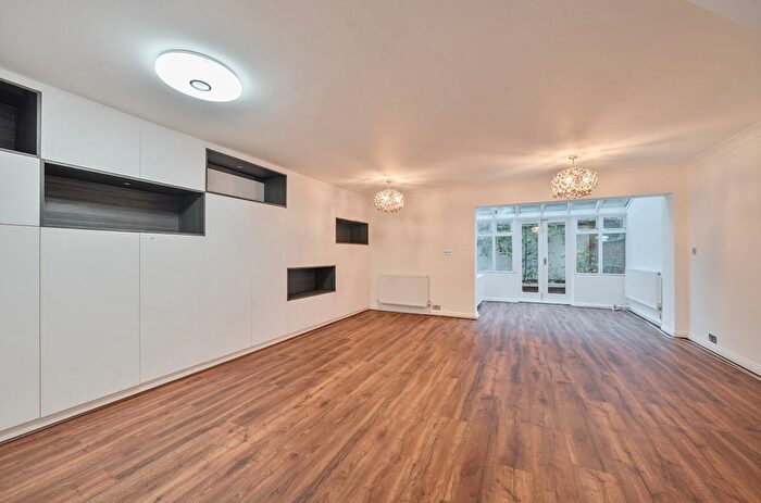5 Bedroom Detached House To Rent In Marston Close, West Hampstead, London, NW6