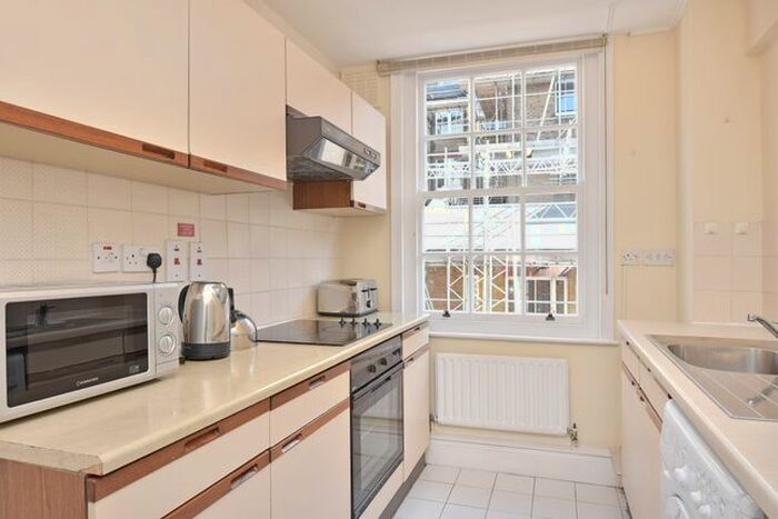 1 Bedroom Flat To Rent In Reeves Mews, London, W1K