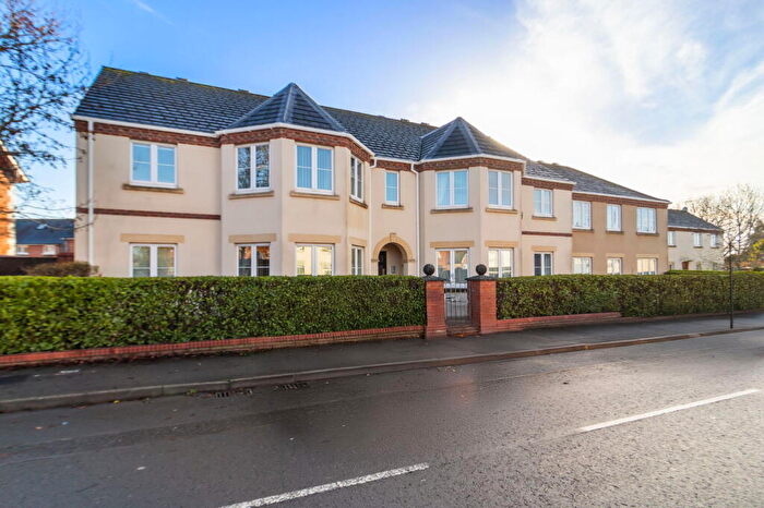 2 Bedroom Flat For Sale In New Street, Ledbury, Herefordshire, HR8