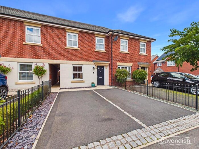 3 Bedroom Town House For Sale In Alanbrooke Road, Saighton, Chester, CH3
