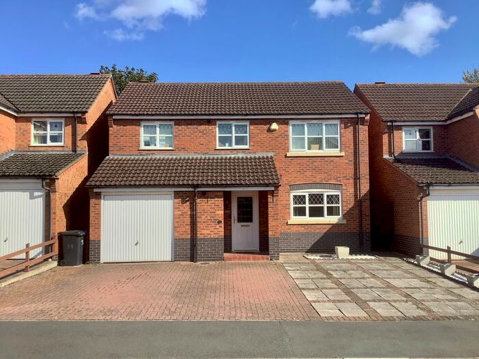 4 Bedroom Detached House To Rent In Veteran Close, Northampton, NN4