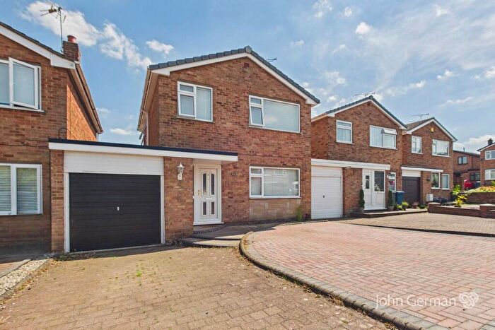 3 Bedroom Detached House For Sale In Beech Avenue, Loughborough, LE12