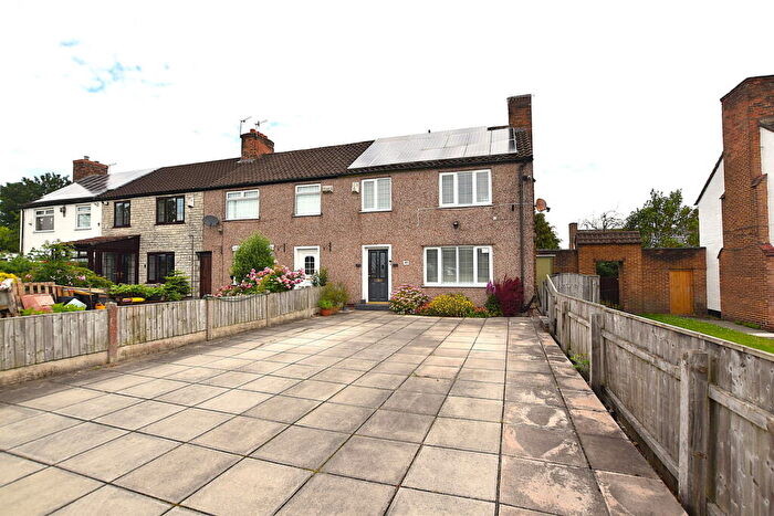 3 Bedroom End Of Terrace House For Sale In Commonfield Road, Wirral, CH49