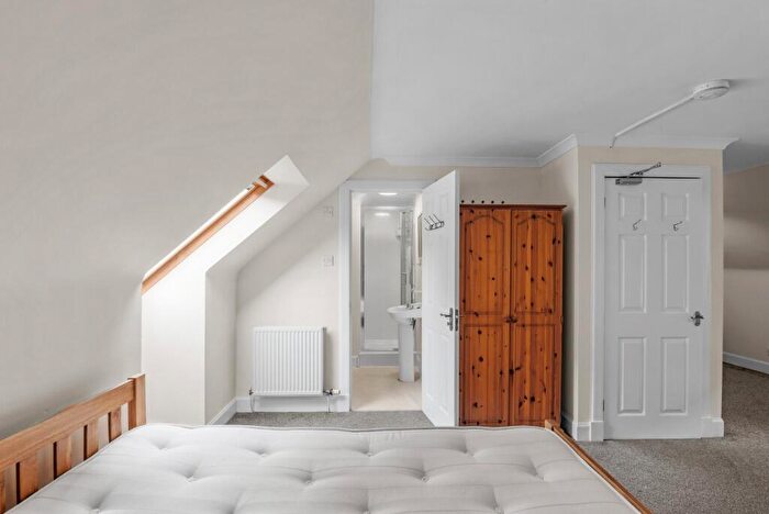 5 Bedroom Flat To Rent In Gayfield Place Lane, New Town, Edinburgh, EH1