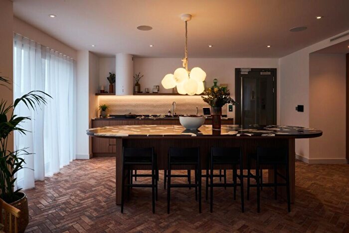 Studio To Rent In Alma, New Drum Street, London, E1