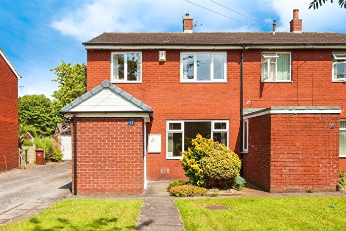 3 Bedroom Semi-Detached House For Sale In Church View Close, Havercroft, Wakefield, WF4