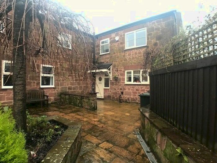 3 Bedroom Mews House To Rent In Off Hanns Hall Road, Willaston, Wirral
