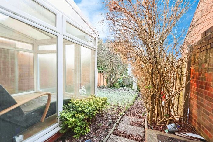 3 Bedroom End Of Terrace House For Sale In Ferncliffe Road, Harborne, Birmingham, B17