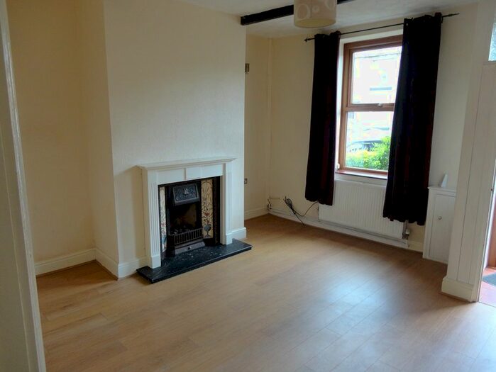 2 Bedroom Terraced House To Rent In Tottington Road, Bury, BL8