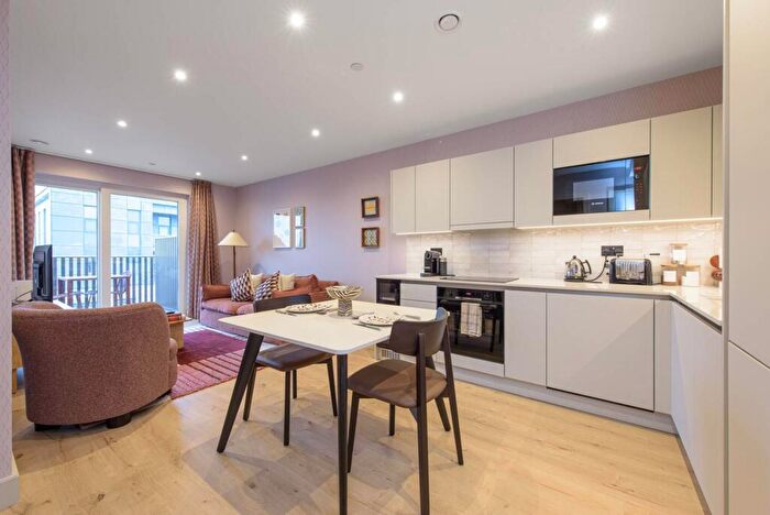 1 Bedroom Flat To Rent In The Draper, Colindale, London, NW9