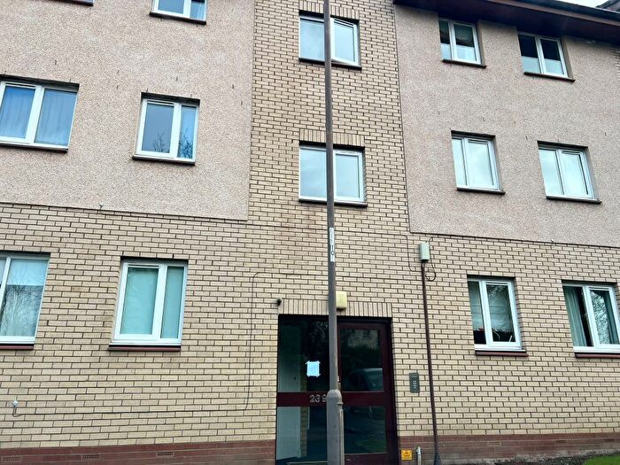 2 Bedroom Flat To Rent In Gilmerton Road, Edinburgh, EH16