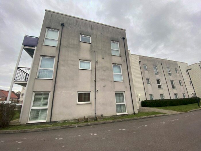 1 Bedroom Flat To Rent In Redhill, Surrey, RH1