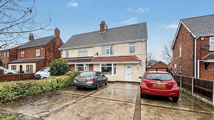 3 Bedroom Semi Detached House For Sale In Northfield Road, Messingham, DN17