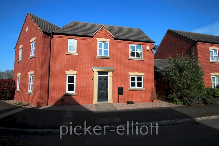 3 Bedroom Semi-Detached House To Rent In Pickering Place, Burbage, Hinckley, LE10