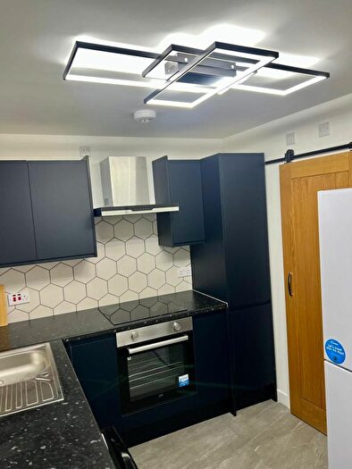 Studio To Rent In Mansel Street, Swansea, SA1