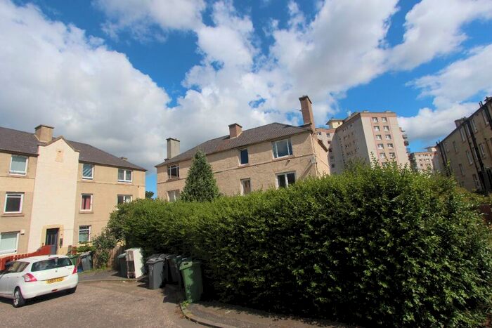 2 Bedroom Flat To Rent In Hutchison Road, Slateford, Edinburgh, EH14