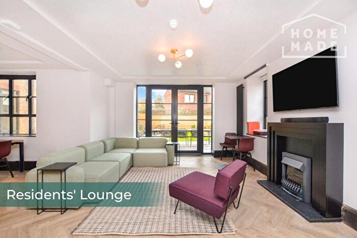 1 Bedroom Apartment To Rent In Brixton Junction, Brixton, SE24