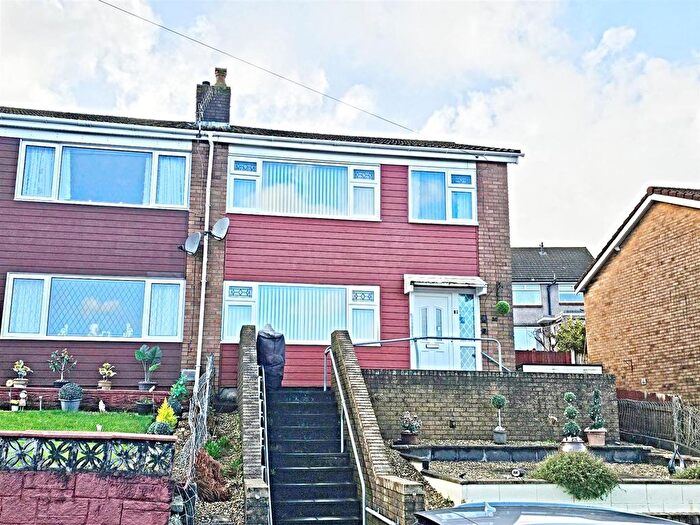3 Bedroom Semi-Detached House For Sale In Coed Isaf Road, Maesycoed, Pontypridd, CF37