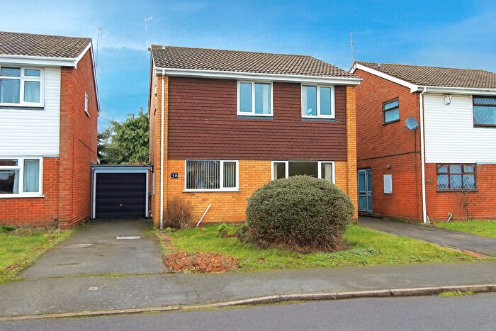 3 Bedroom Detached House For Sale In Hadcroft Grange, Stourbridge, DY9