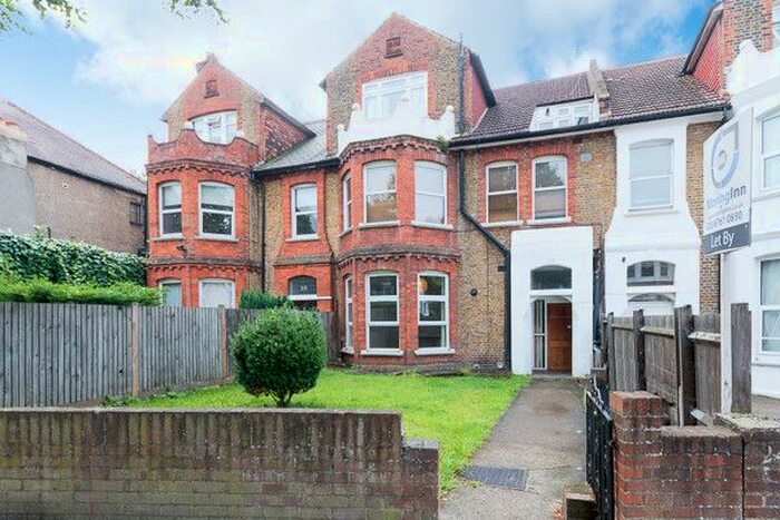 Studio To Rent In Telford Avenue, Streatham Hill, SW2