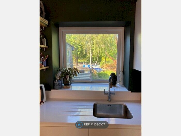 4 Bedroom Maisonette To Rent In Sewardstone Road, London, E2