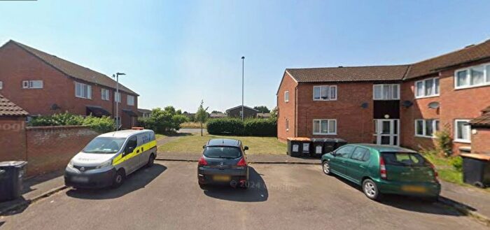 Studio To Rent In Alburgh Close, Bedford, MK42