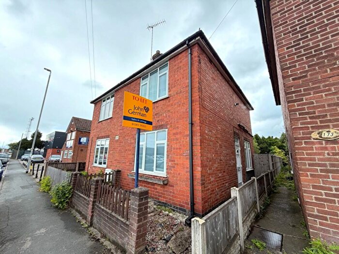 2 Bedroom Semi Detached House To Rent In Hawkins Lane, Burton-on-Trent, DE14