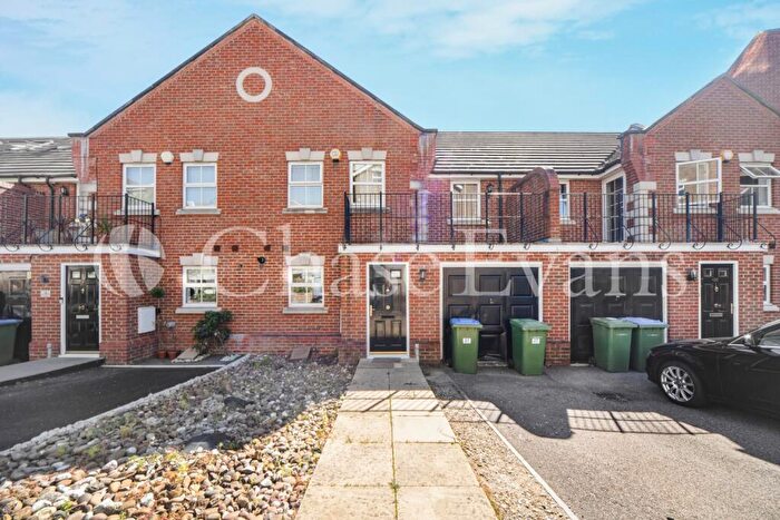 3 Bedroom Terraced House To Rent In Barlow Drive, Kidbrooke, London, SE18
