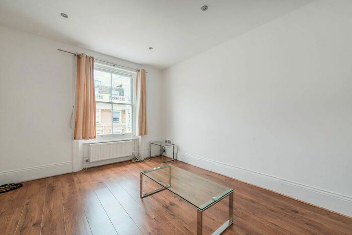 2 Bedroom Flat To Rent In Clanricarde Gardens, Notting Hill Gate, London, W2