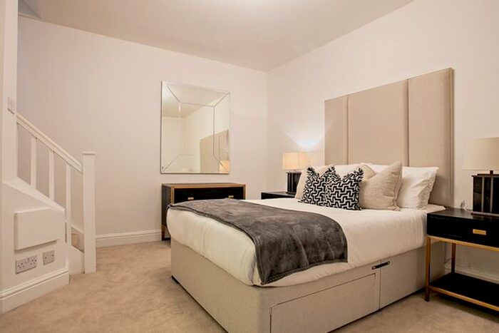 1 Bedroom Flat To Rent In Cedar House, Nottingham Place, Marylebone, W1U