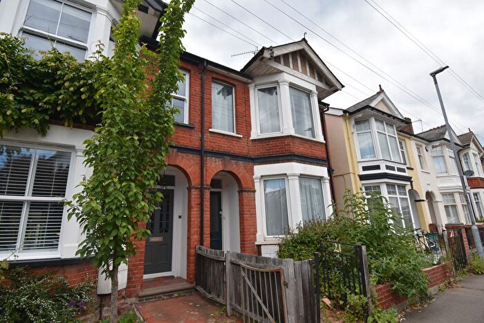3 Bedroom Semi-Detached House For Sale In Hill Road, Chelmsford, Essex, CM2