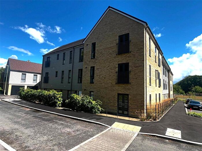 1 Bedroom Flat For Sale In West Siding, Basingstoke, Hampshire, RG24
