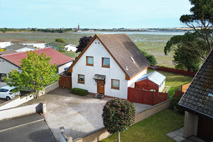 4 Bedroom Detached House For Sale In Dunrossie Crescent, Montrose, DD10