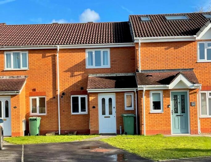 2 Bedroom Semi-Detached House To Rent In Coed Mieri, Tyla Garw, Pontyclun CF72
