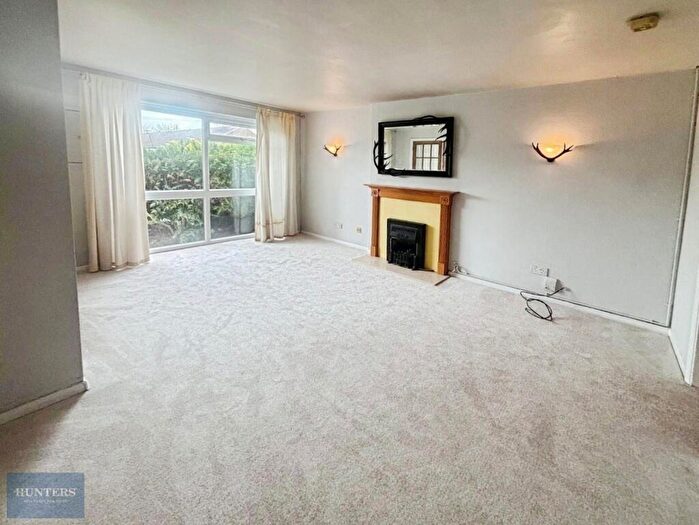 3 Bedroom End Of Terrace House For Sale In Wentworth Way, Birmingham, B32