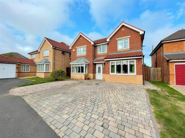 5 Bedroom Detached House To Rent In Hayfield Close, Eden Park, Hartlepool, TS26
