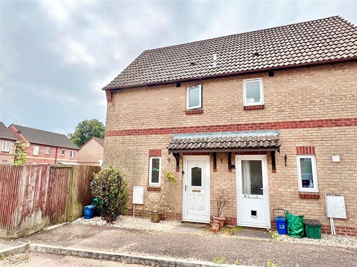 2 Bedroom End Of Terrace House To Rent In The Cricketers, Axminster, EX13