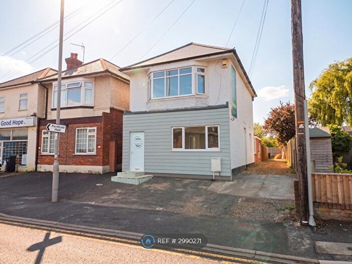 1 Bedroom Flat To Rent In Fairmile Road, Christchurch, BH23