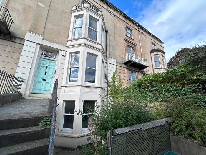 1 Bedroom Flat To Rent In Basement Flat, Pembroke Road, Clifton, Bristol, BS8