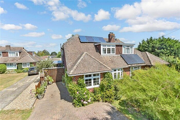 4 Bedroom Semi-Detached Bungalow For Sale In Sterling Road, Sittingbourne, Kent, ME10