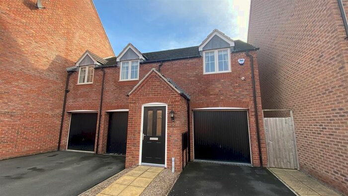 2 Bedroom Flat To Rent In Denby Bank, Marehay, Ripley DE5