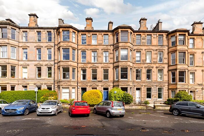 4 Bedroom Flat For Sale In / Woodburn Terrace, Edinburgh, EH10
