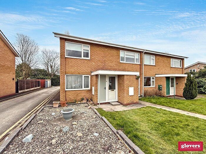 2 Bedroom Flat To Rent In Wynfield Gardens, Kings Heath, B14