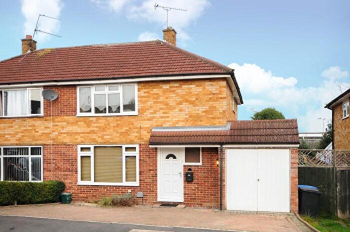 2 Bedroom Semi-Detached House For Sale In Woking, Surrey, GU21