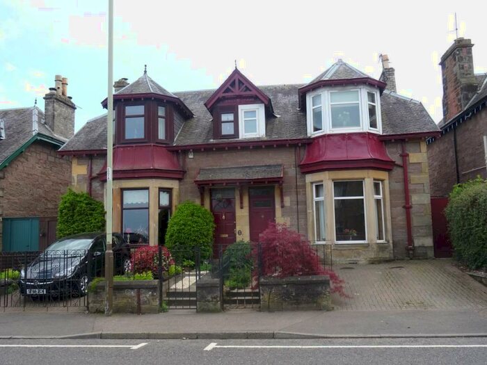 3 Bedroom Semi-Detached House To Rent In Jeanfield Road, Perth, PH1