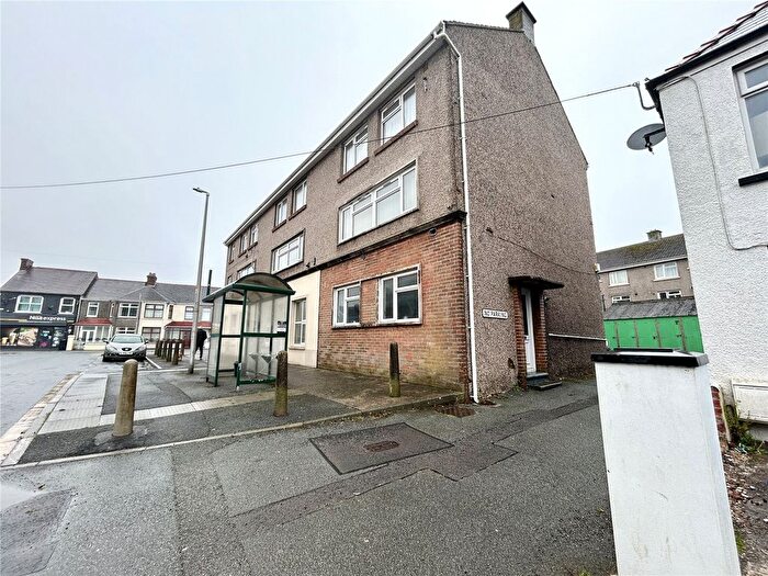 1 Bedroom Flat For Sale In Waterloo Square, Hakin, Milford Haven, Pembrokeshire, SA73